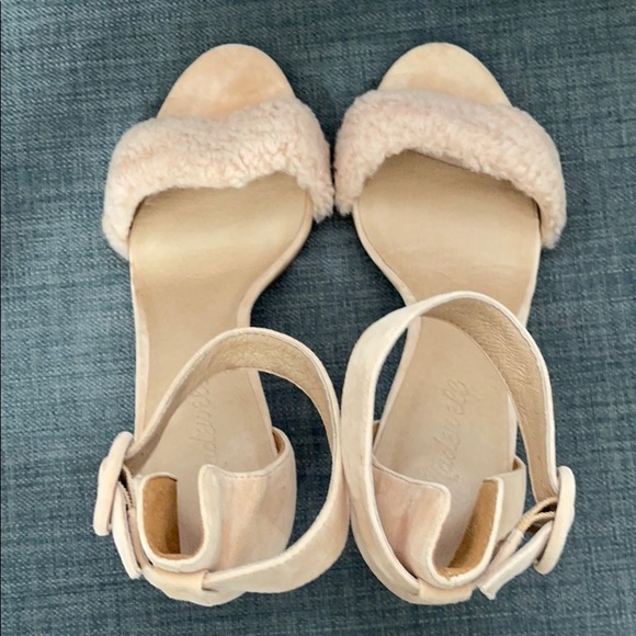 Madewell Regina Ankle Strap Shearling Sandel - Picture 6 of 6
